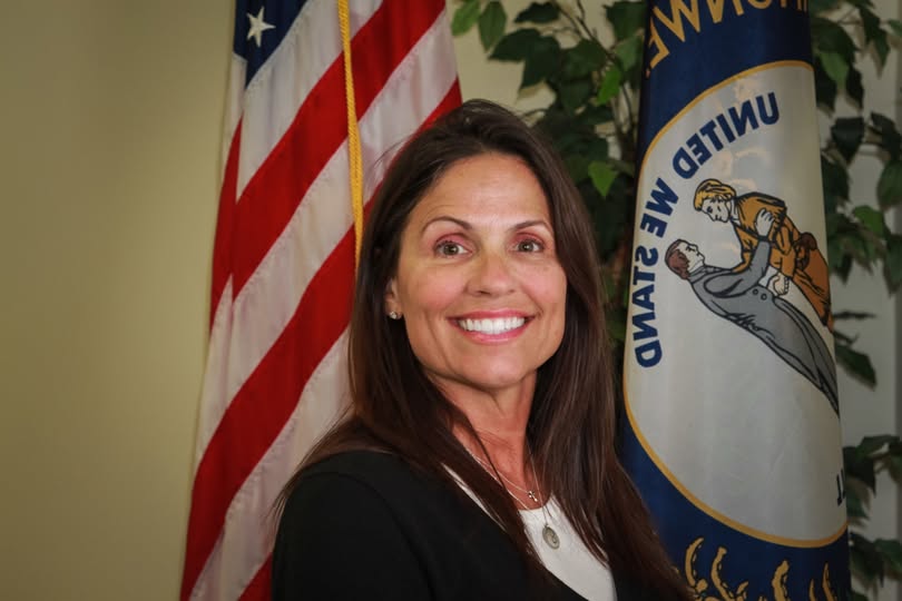 Karen Schlipf Kentucky Obituary, Assistant City Clerk At Wilder, KY has died